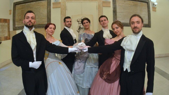 Gran Ballo delle Sirene alla Corte dei Borboni. Per la prima volta a Torchiara, la Compagnia Italiana Teatro danza