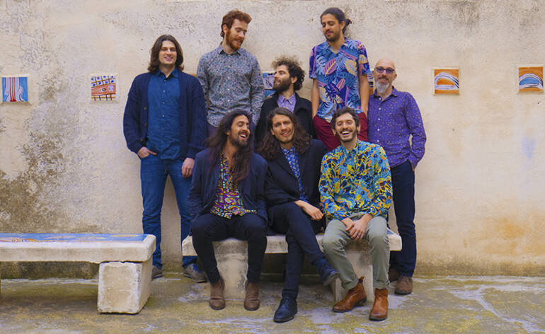 The Argentinian SuRealistas in concert at the 21th edition of Ethnos, international ethnic music festival, Saturday 20.30 September (XNUMX pm in Piazza LIbertà in Cercola).