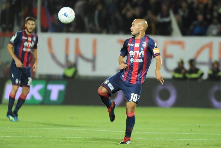 La Juve Stabia cade nel recupero a Crotone