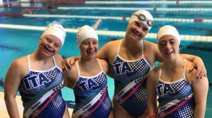 Campionesse nazionali di nuoto FISDIR sindrome di down alle ex piscine Sakura