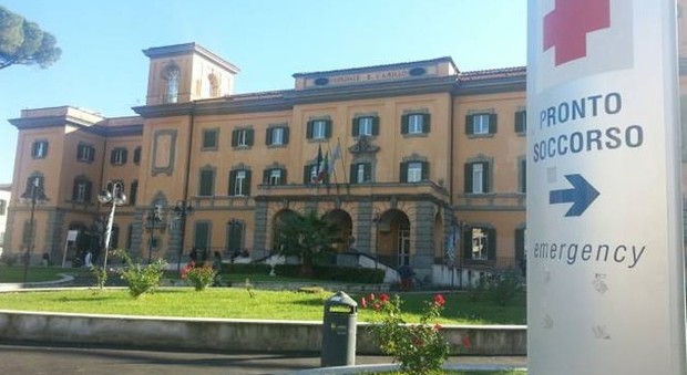 Roma, aggredisce guardia giurata napoletana dell’Ospedale San Camillo: arrestato