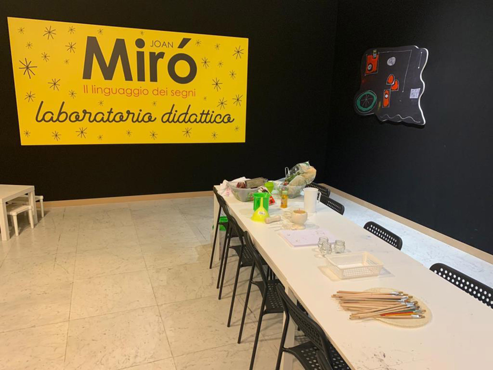 ‘Joan Mirò. Il linguaggio dei segni’ al PAN. Apertura straordinaria
