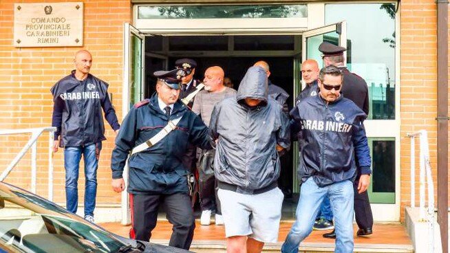 Lotta di camorra a Rimini: ecco i nomi dei 10 arrestati. C’è anche Ciro Contini nipote del boss Eduardo ‘o romano