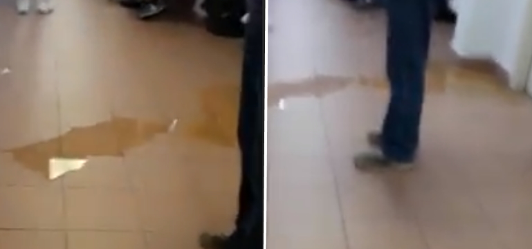 Urina fuoriesce da un bagno guasto del padiglione 15 del Policlinico di Napoli