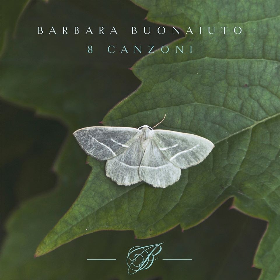 Barbara Buonaiuto presenta ‘8 Canzoni’ alla Domus Ars di Napoli