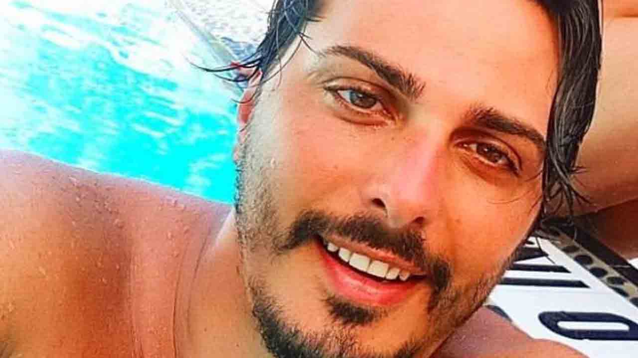 Napoli, Borrelli denuncia: ‘Troupe di Non è l’Arena aggredita da persone vicine a Tony Colombo’