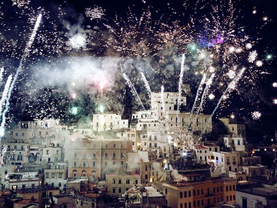Il 24 dicembre: ad Amalfi e ad Atrani, Notte di Natale e Calata della Stella