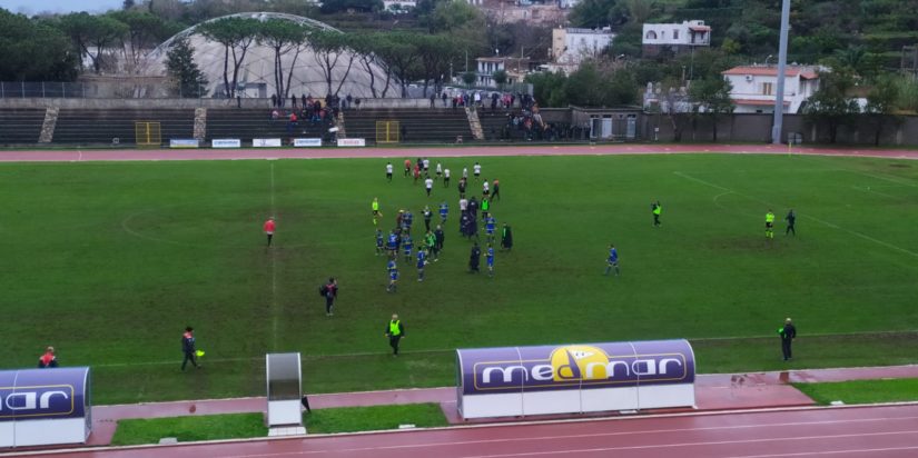 Calcio:tafferugli per derby Ischia-Lacco, 8 daspo