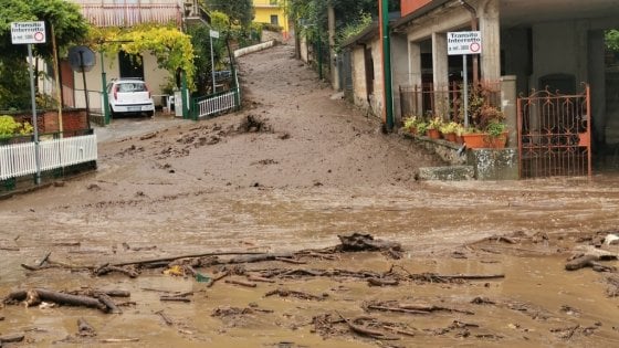 Maltempo: fango e strade allagate in Irpinia, disagi in tutta la provincia