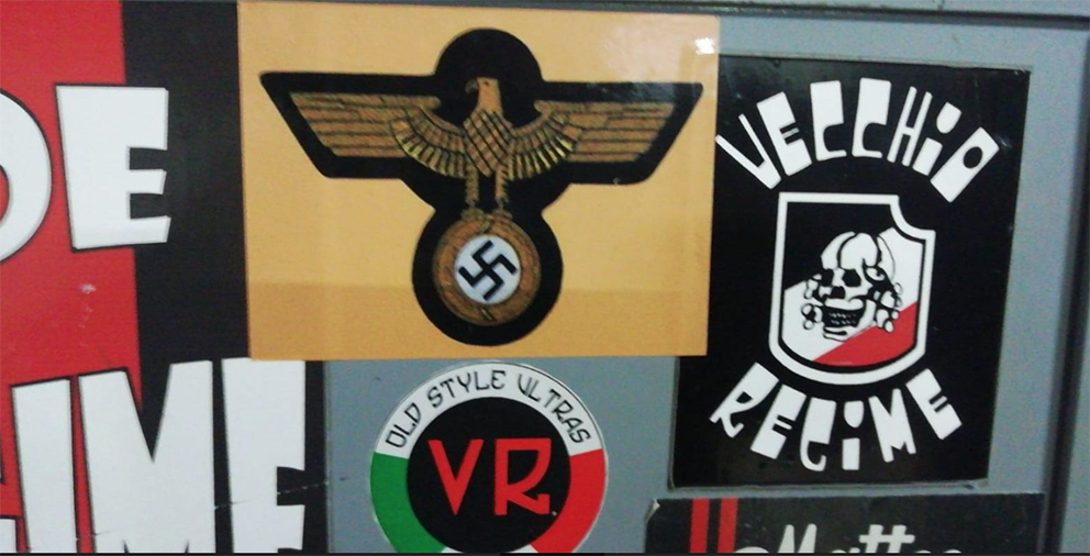 Perqusizioni e Daspo per 8 Ultrà del Foggia del gruppo ‘Vecchio Regime’: sequestrato materiale di epoca nazista