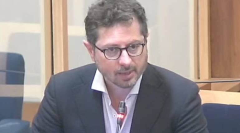 studenti bendati liceo scafati