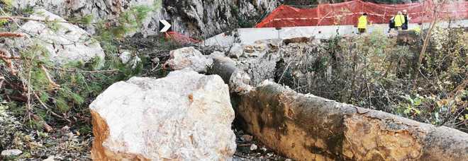 Cade muro: chiusa la Statale Amalfitana