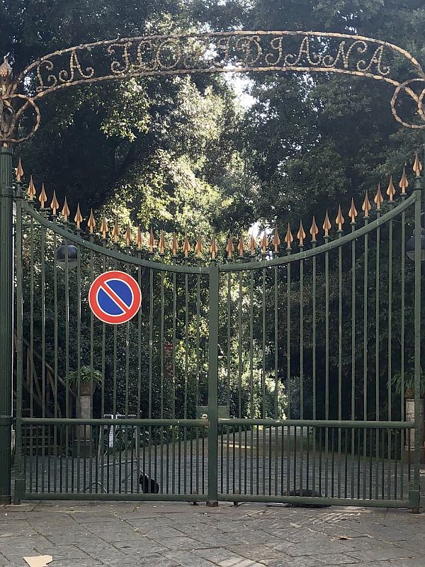 Napoli, villa Floridiana chiusa da un mese. Il Ministero tace