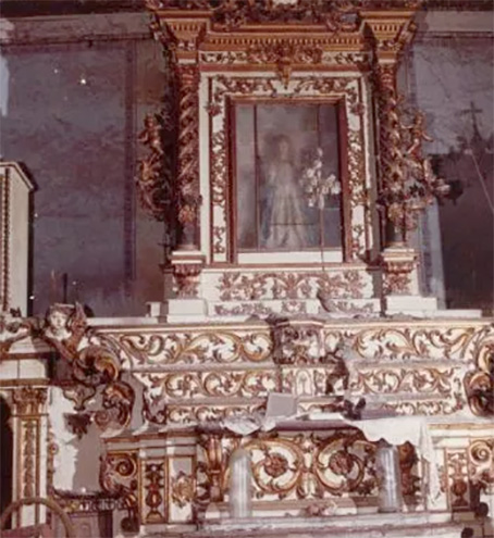 Rubato prezioso altare del ‘700 da un chiesa nel Salernitano