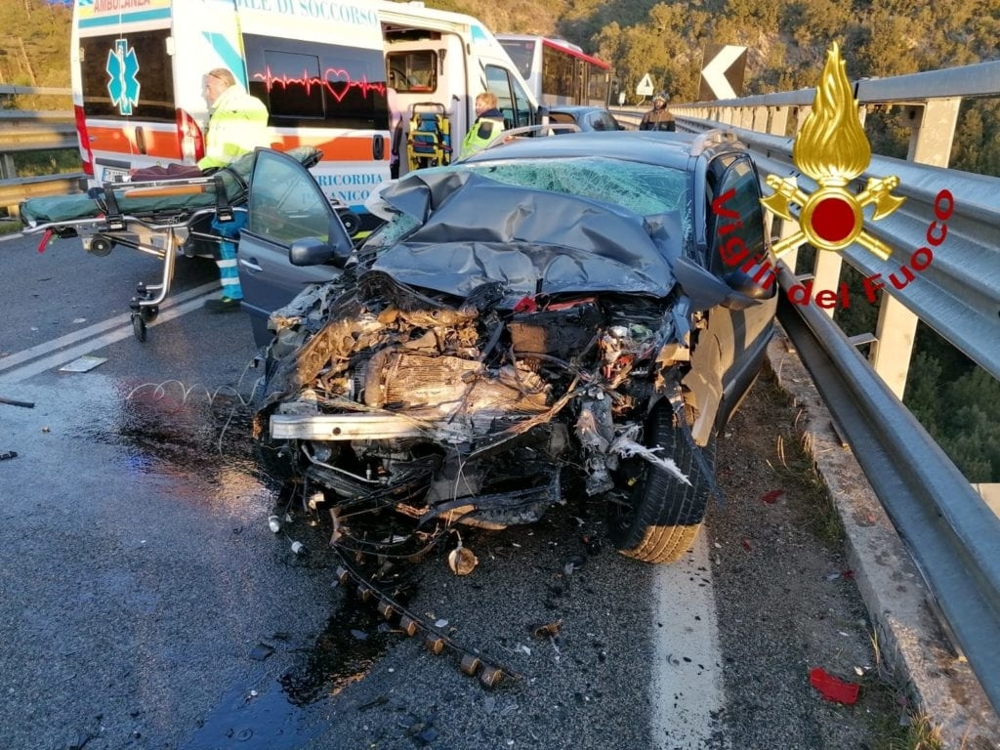 Incidenti  stradali, 7 giovani morti in  Italia nelle ultime ore