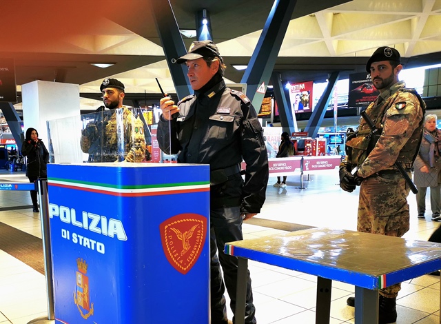 Un anno di attività della Polizia di Stato nel Compartimento Ferroviario della Campania:  200.000 persone identificate, 149 arresti, 469 denunciati e 12 tonnellate di rame sequestrato