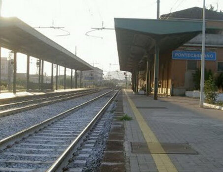 Coronavirus, pochi treni in arrivo a Salerno: pendolari a rischio denuncia