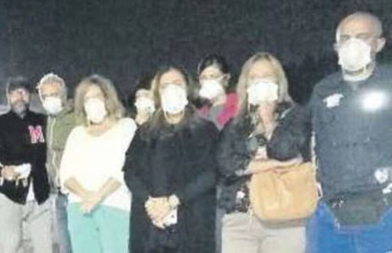 ‘Stasera si dorme al depuratore’, protesta contro l’impianto di Cuma