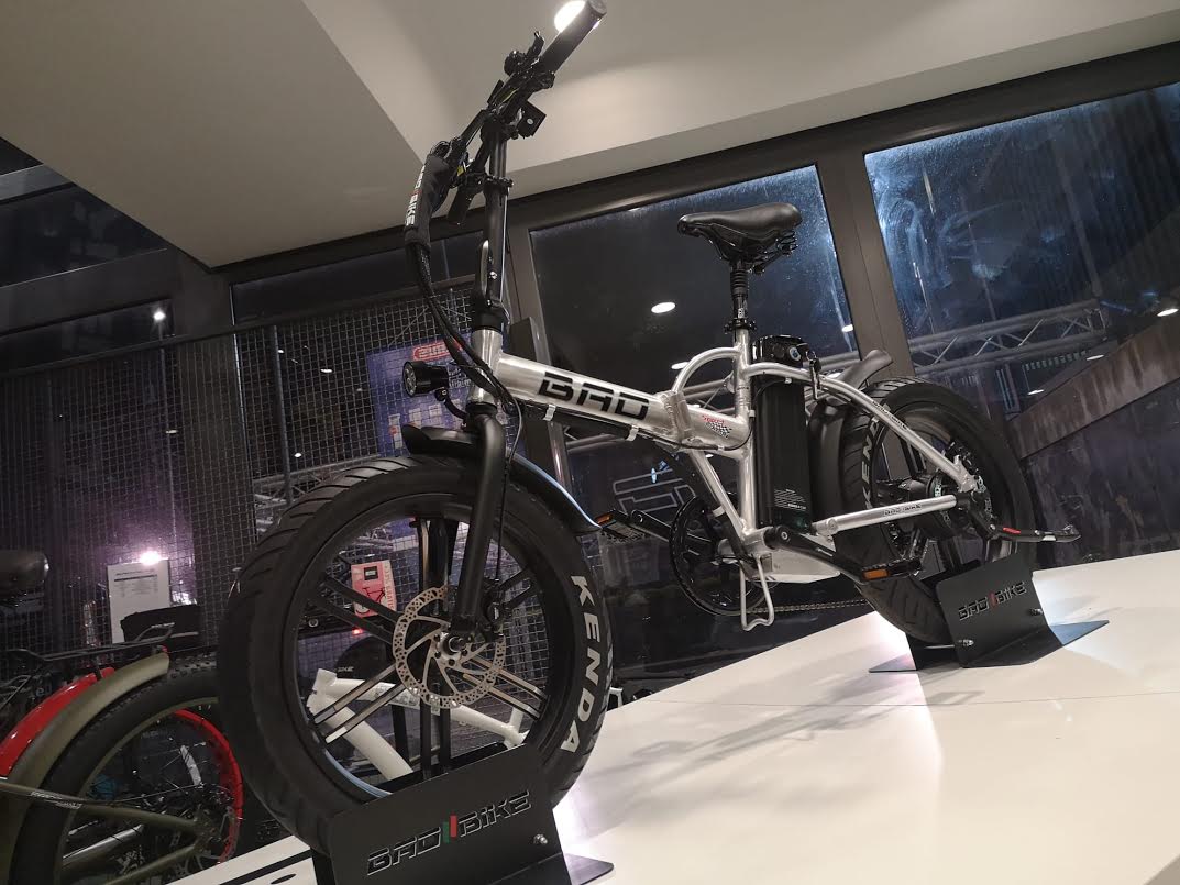 Le biciclette elettriche a Nauticsud: Bad Bike presenta la e-bike “made in Italy”