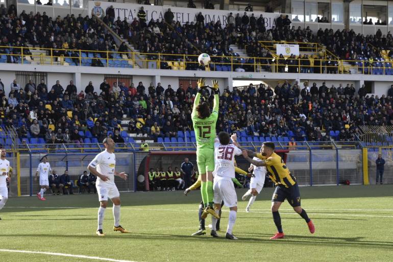 Un rigore di Forte salva la Juve Stabia nel match salvezza con il Trapani