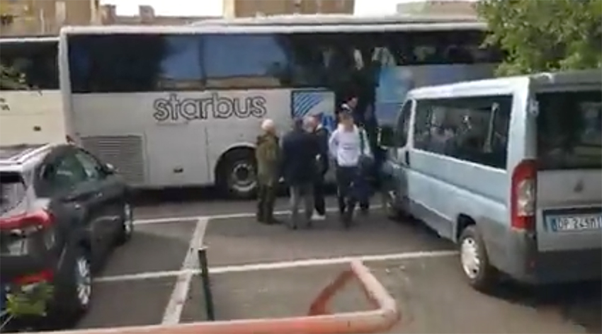 Vandalizzato nella notte a Catania il bus del Monopoli calcio