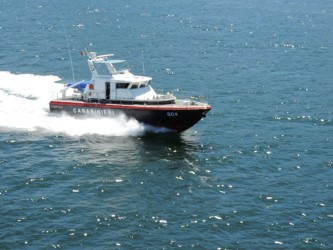 Napoli: controlli anche in mare, i carabinieri denunciano pescatori