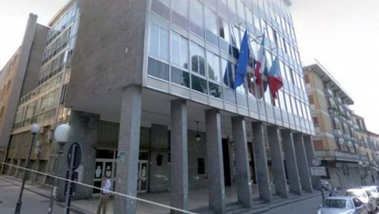 Coronavirus, al Comune di Caserta si lavora senza mascherine ed igienizzanti: la denuncia dei sindacati