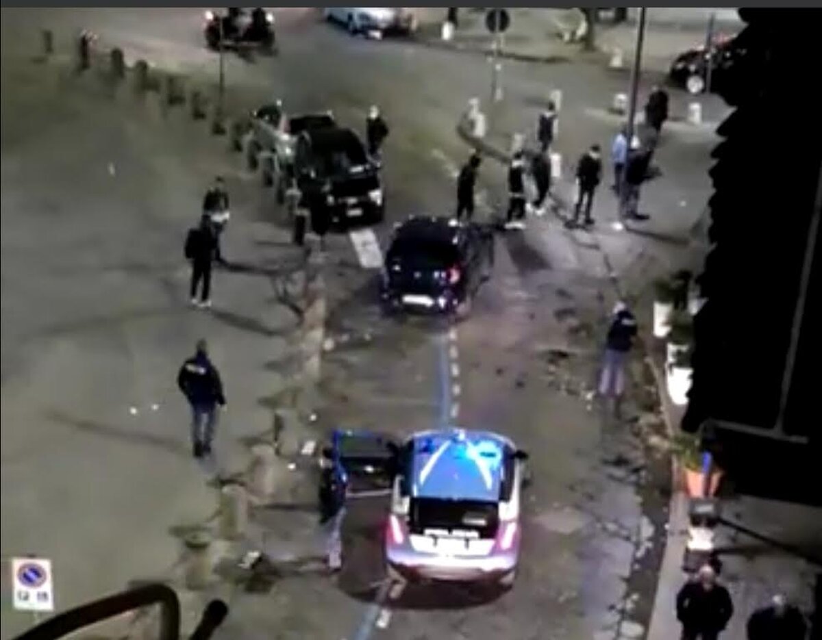 Assembramenti ad Ercolano: interviene la polizia