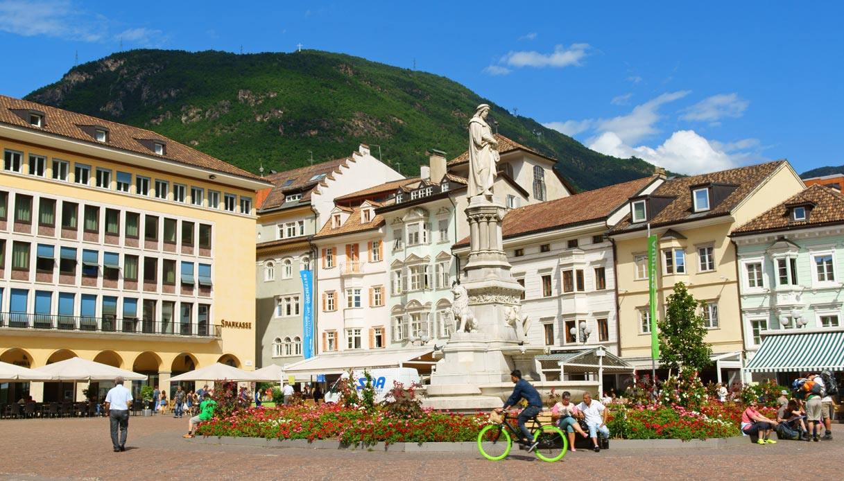 Inflazione, Unc: Bolzano e Napoli città più care