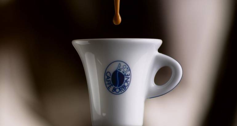 Fase 2: la Campania valuta la riapertura dal 18 maggio di ristoranti e bar   