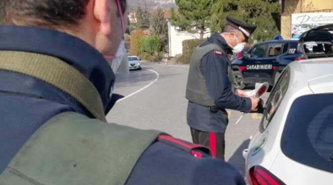 Coronavirus, anziano contagiato si allontana da casa nel Salernitano: rintracciato dai carabinieri