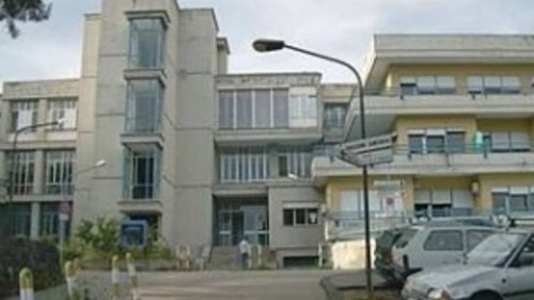 Torre del Greco ruba pistola guardia giurata