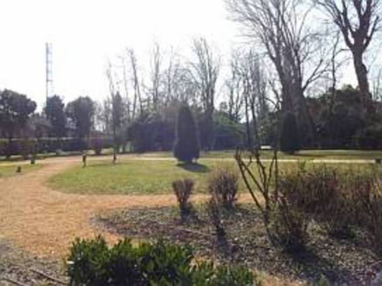 Al parco a fumare lo spinello: denunciati due giovani nel Casertano