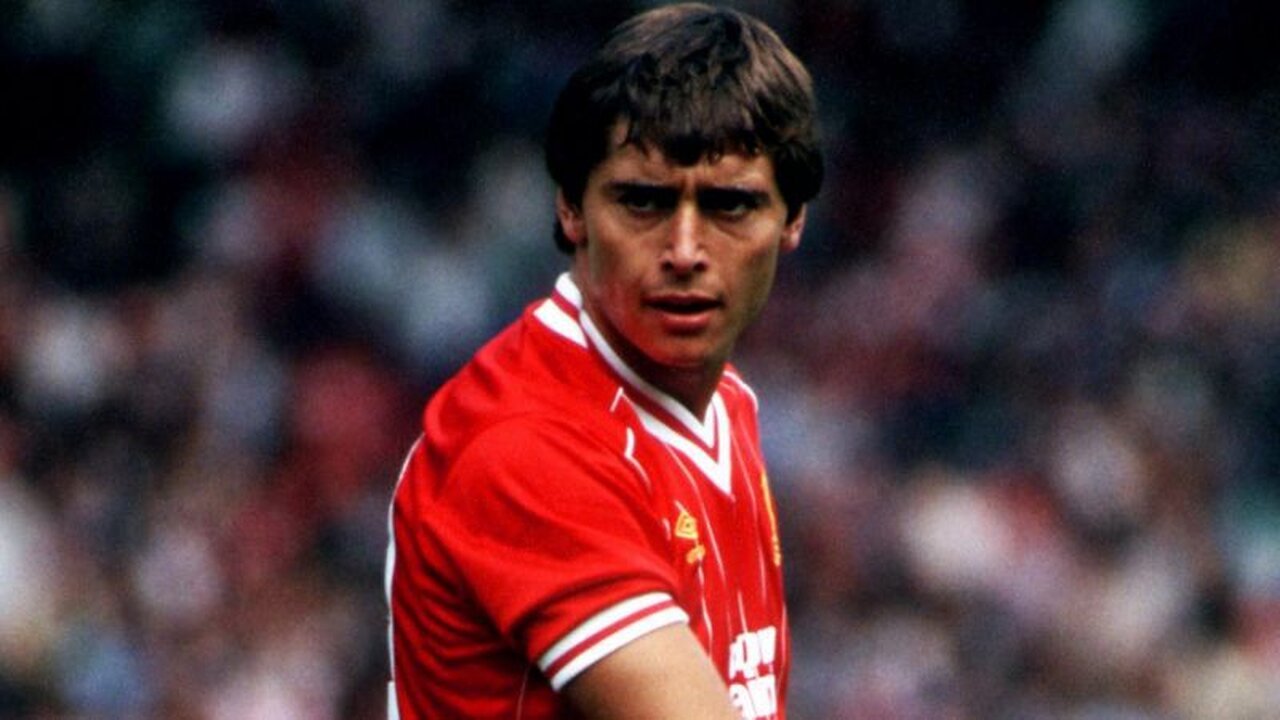 Calcio: muore Michael Robinson, da bomber Liverpool a volto tv