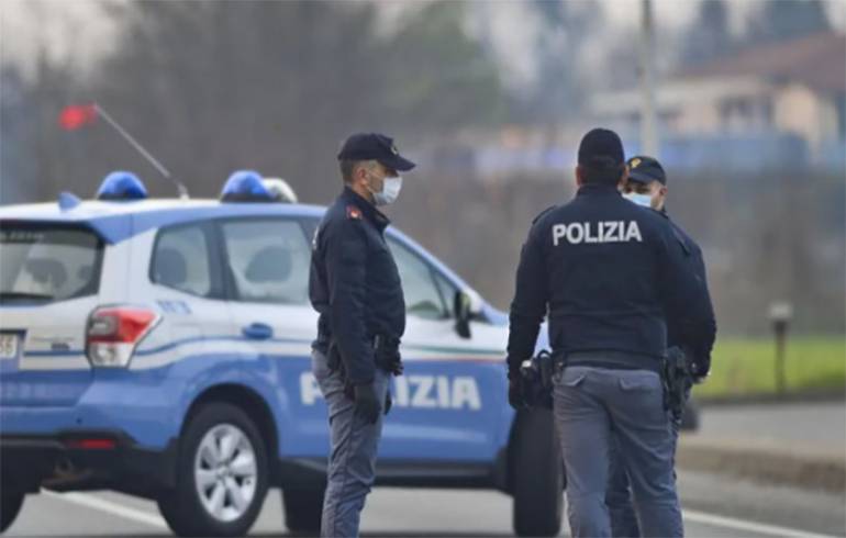 chiusi due bar napoli