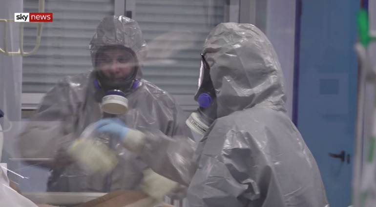 Coronavirus, 5 giovani napoletani arrivati con polmonite al Cotugno già a casa