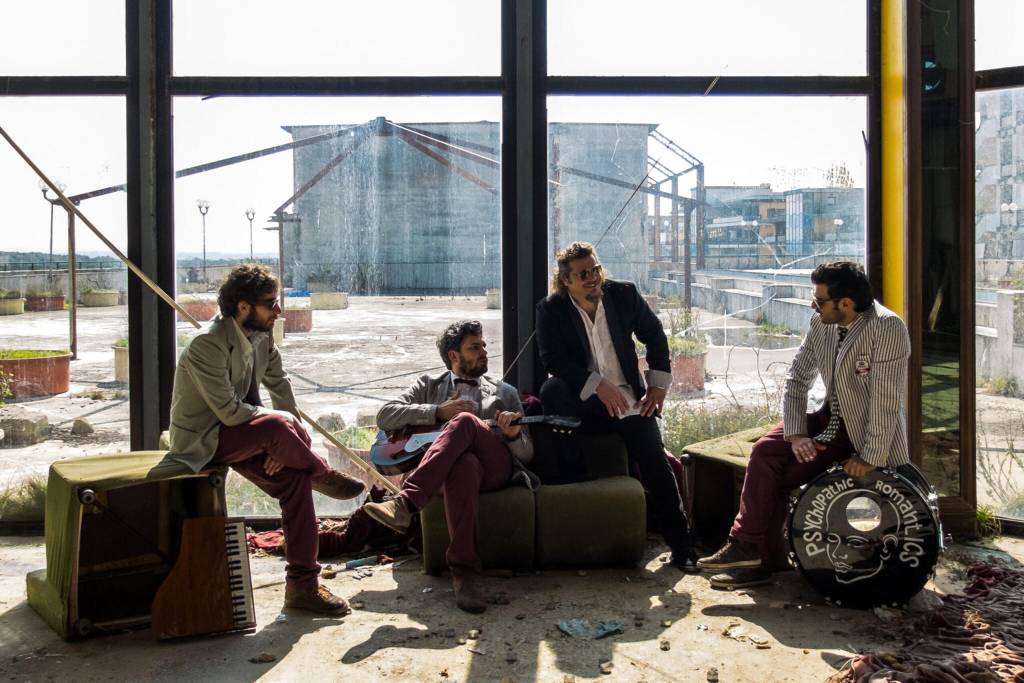 ‘Slow’, il nuovo brano degli Psychopathic Romantics