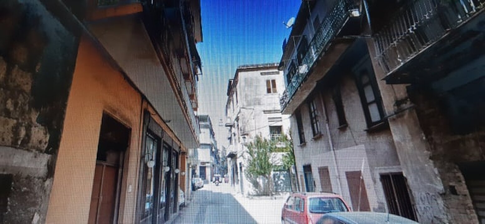 Sarno, vicino maleducato e rumori molesti sette giorni su sette. Quando la quarantena diventa un vivere incivile