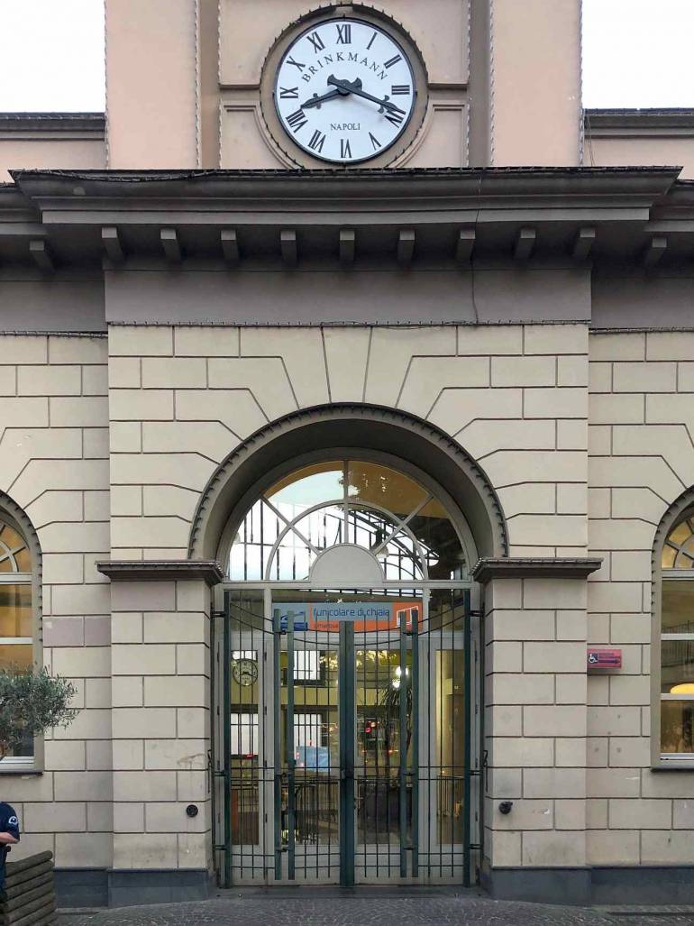 Fase 2 Napoli, la proposta: ‘Prolungate subito gli orari di funicolari e metrò’