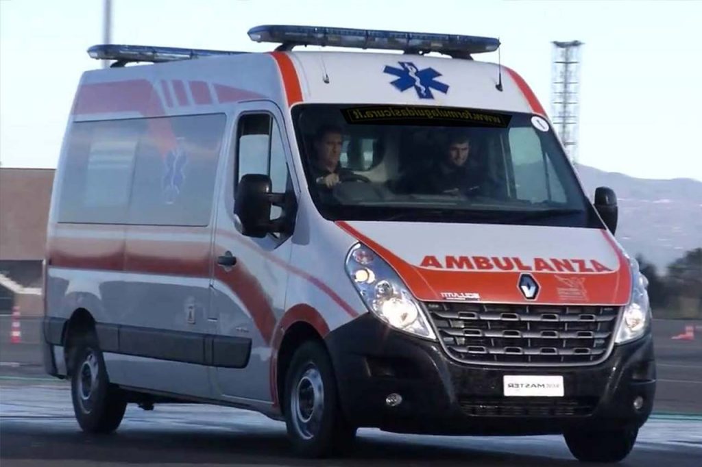 A Napoli personale di un’ambulanza del 118 aggredito nel centro storico