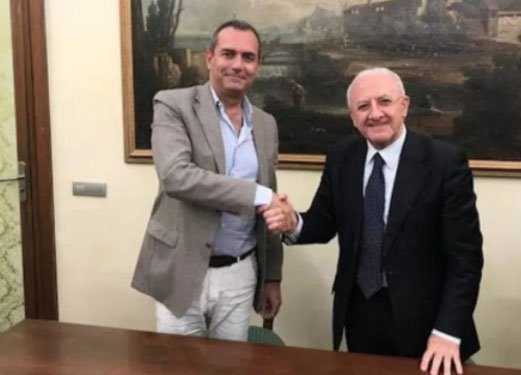 Napoli, prove di dialogo tra De Luca e de Magistris: ‘Insieme per la ripartenza’
