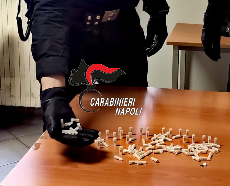 Spaccio a Scampia, i carabinieri arrestano pusher di San Sepolcro: aveva eroina e crack