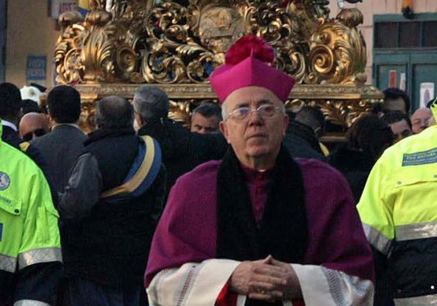 Funerali in diretta streaming per l’arcivescovo emerito di Castellammare e Sorrento, Felice Fece