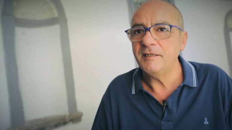 Al via le riprese di “Come un padre” al Rione Sanità: la storia di don Antonio Loffredo diventa una serie tv