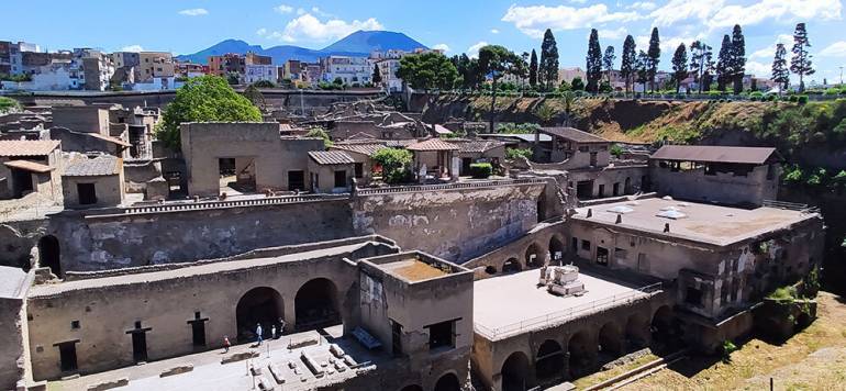 ‘Lapilli sotto la cenere’, dal 5 agosto parte la nuova serie di contenuti social alla scoperta dei tesori di Ercolano