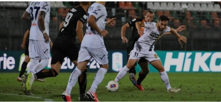 La Juve stabia affonda in Laguna e vede la retrocessione diretta
