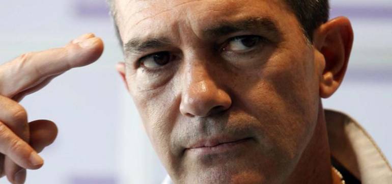 I 60 anni di Banderas in quarantena: “Sono positivo’ al Coronavirus”
