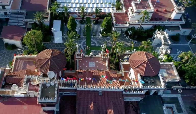 Colpo di scena, il Tar sospende la revoca delle licenze al Castello delle Cerimonie