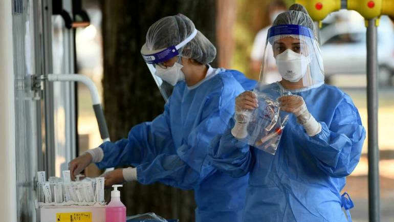 Coronavirus, a Ischia altri 2 studenti e una bambina trovati positivi