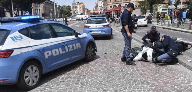 Napoli, avevano rubato scooter a Piedigrotta: arrestati un due